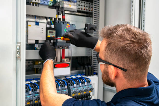 Best Affordable Emergency Electrician  in Elbow Lake, MN